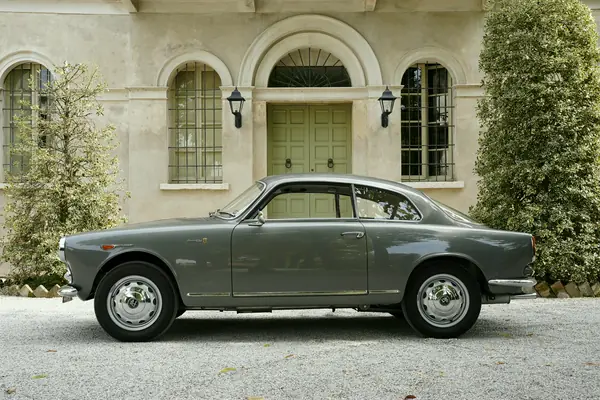 Alfa Romeo Giulietta Sprint - Profilo laterale