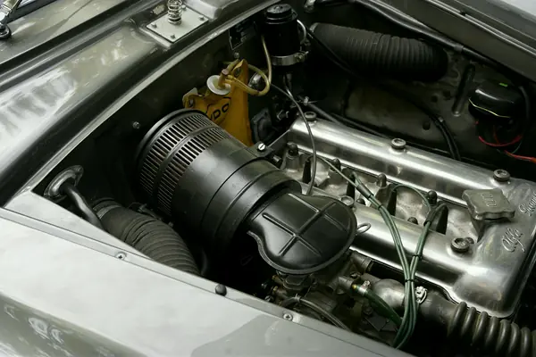 Alfa Romeo Giulietta Sprint - Motore bialbero