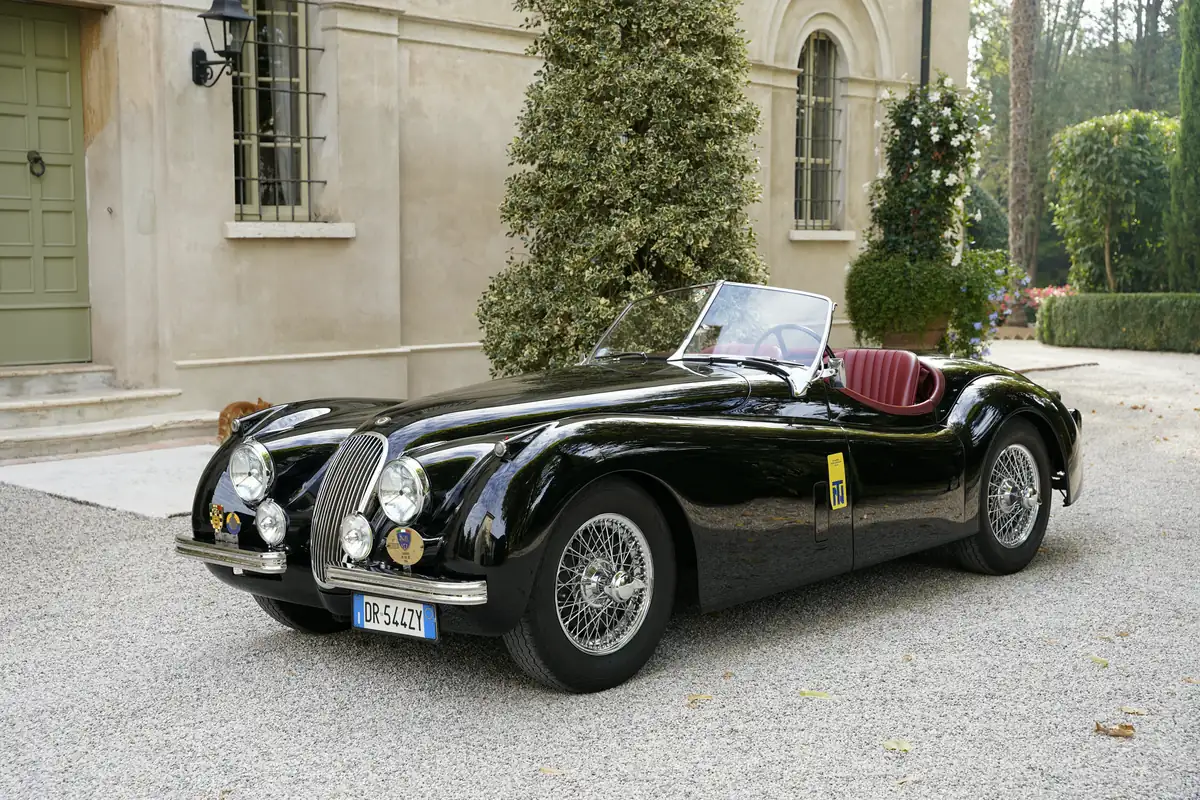 Jaguar XK 120 SE Roadster